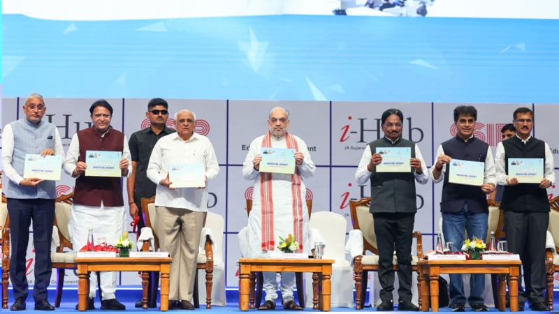 The “𝐒𝐭𝐚𝐫𝐭𝐮𝐩 𝐂𝐨𝐧𝐜𝐥𝐚𝐯𝐞, 𝟐𝟎𝟐𝟓,” a flagship event, began with the Inaugural Session on 𝟐𝟑𝐫𝐝 𝐒𝐞𝐩𝐭𝐞𝐦𝐛𝐞𝐫 𝟐𝟎𝟐𝟓, at 𝐌𝐚𝐡𝐚𝐭𝐦𝐚 𝐌𝐚𝐧𝐝𝐢𝐫, 𝐆𝐚𝐧𝐝𝐡𝐢𝐧𝐚𝐠𝐚𝐫.