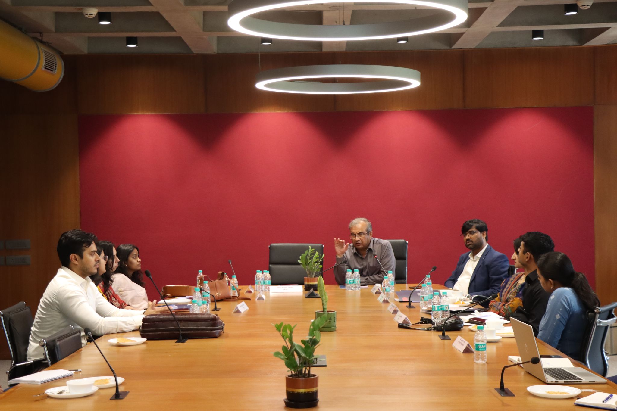 7 IAS Officers from the 2024 Batch visited i-Hub Gujarat