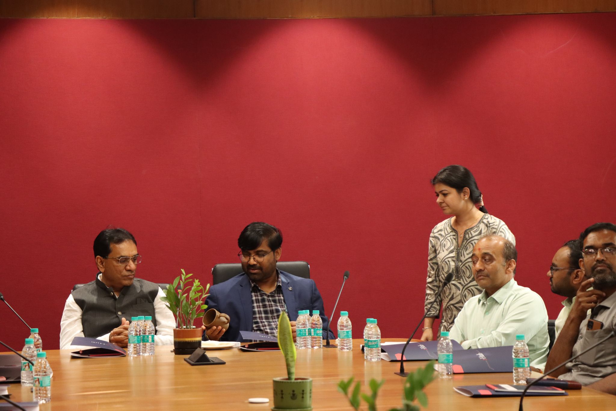 Shri Prakash Varmora, Hon'ble MLA, Dhrangadhra-Halvad visited i-Hub Gujarat