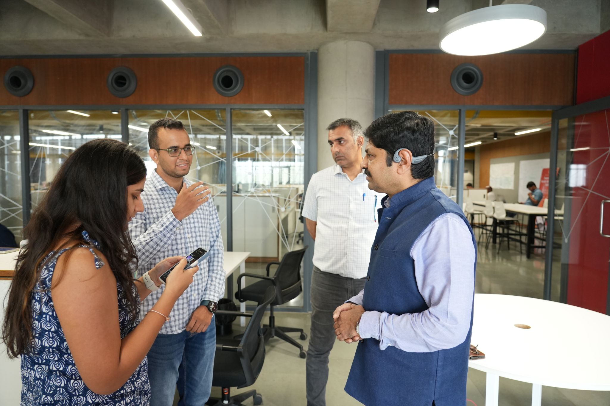 i-Hub Gujarat Welcomes Dr. M.K. Shanmuga Sundaram for Strategic Startup Ecosystem Interaction