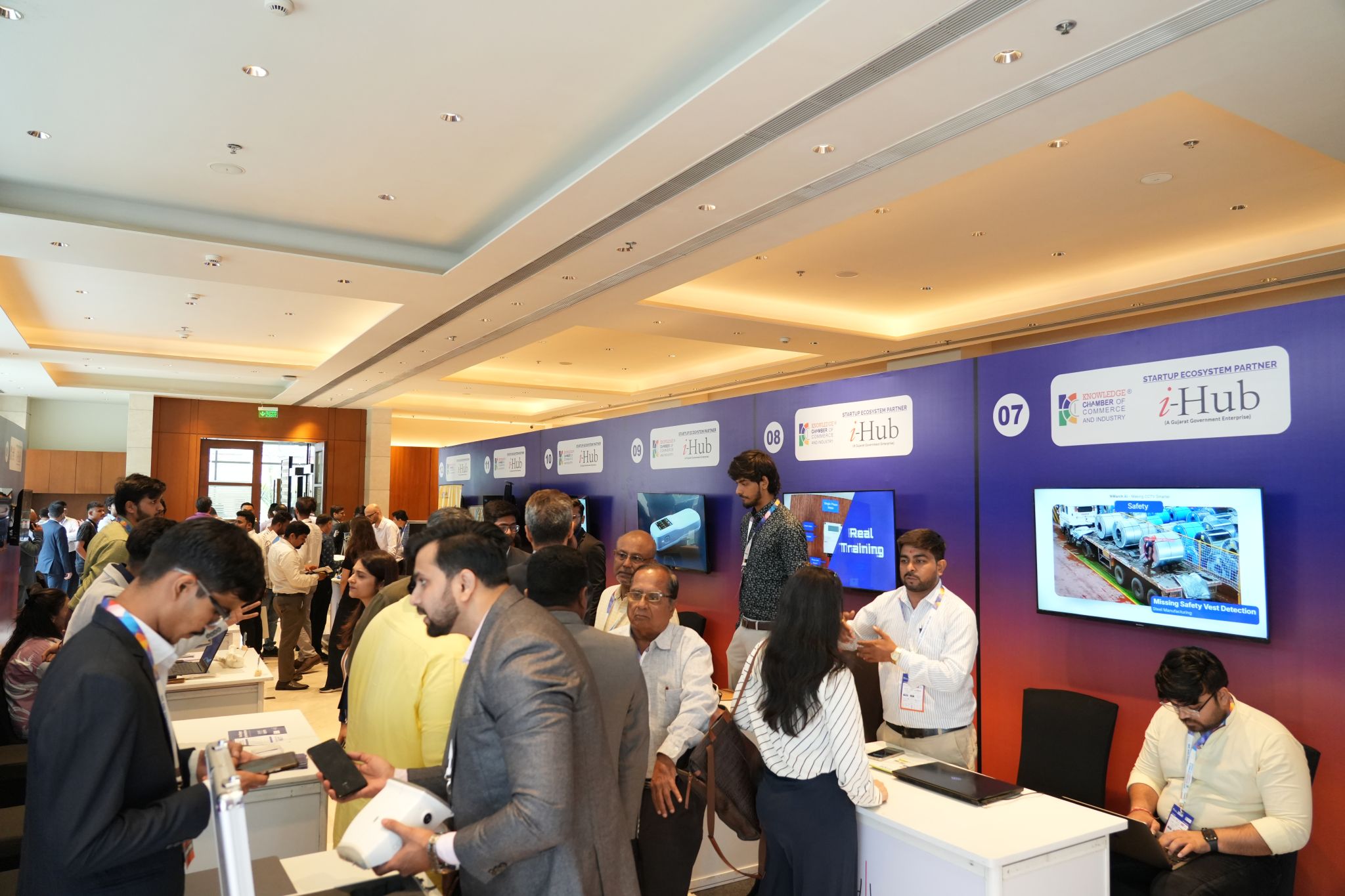 i-Hub Gujarat Empowers 18+ Startups at KCCI Startup Connect 2026