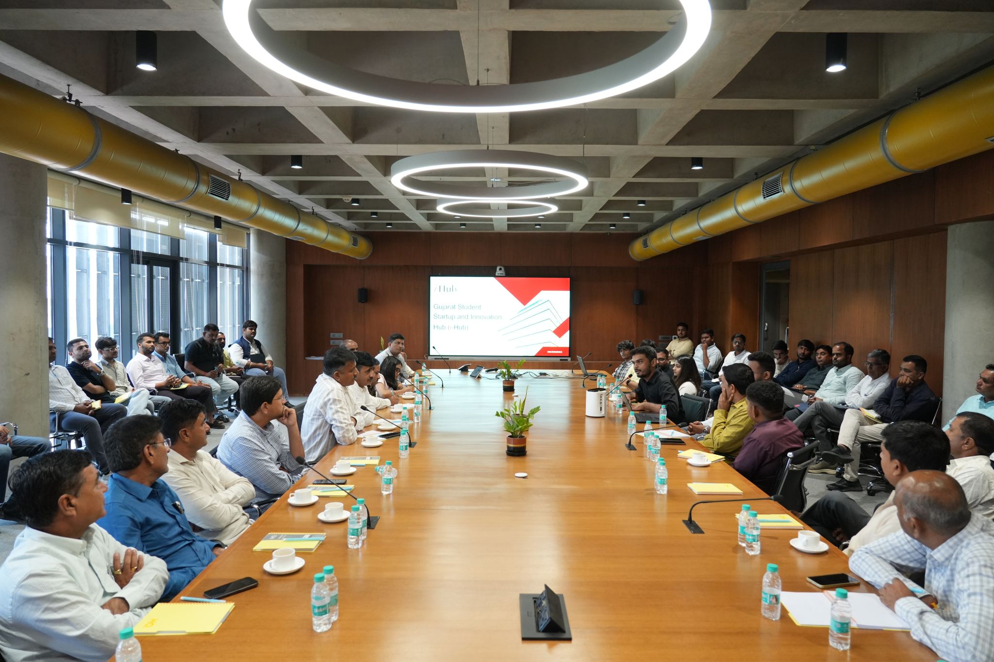 i-Hub Gujarat Hosts Hon’ble MLA Shri Mavjibhai Maganbhai Desai and Investor Delegation