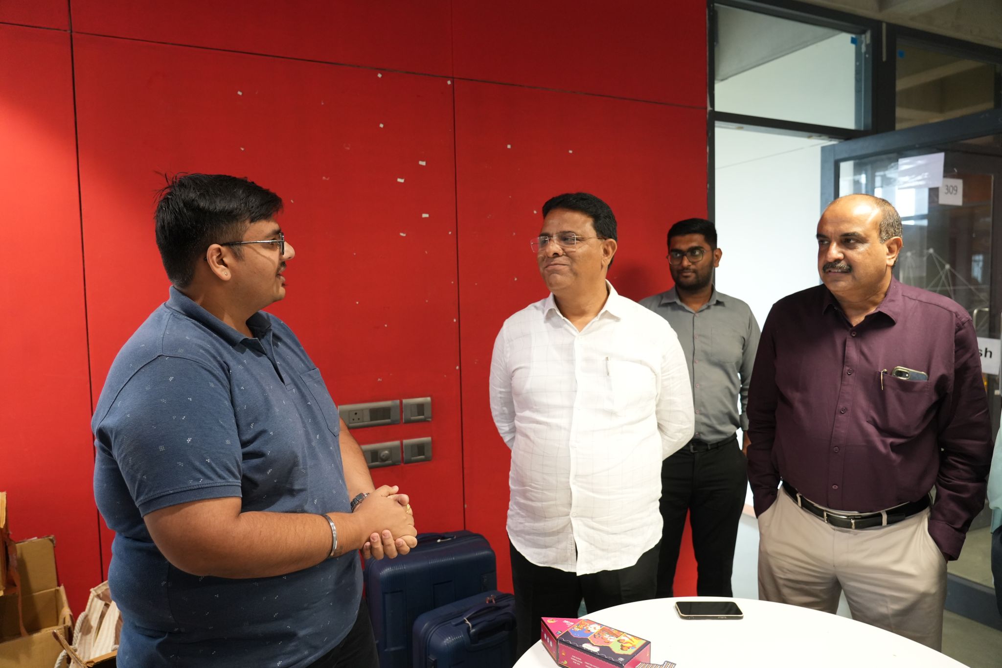 i-Hub Gujarat Hosts Hon’ble MLA Shri Mavjibhai Maganbhai Desai and Investor Delegation