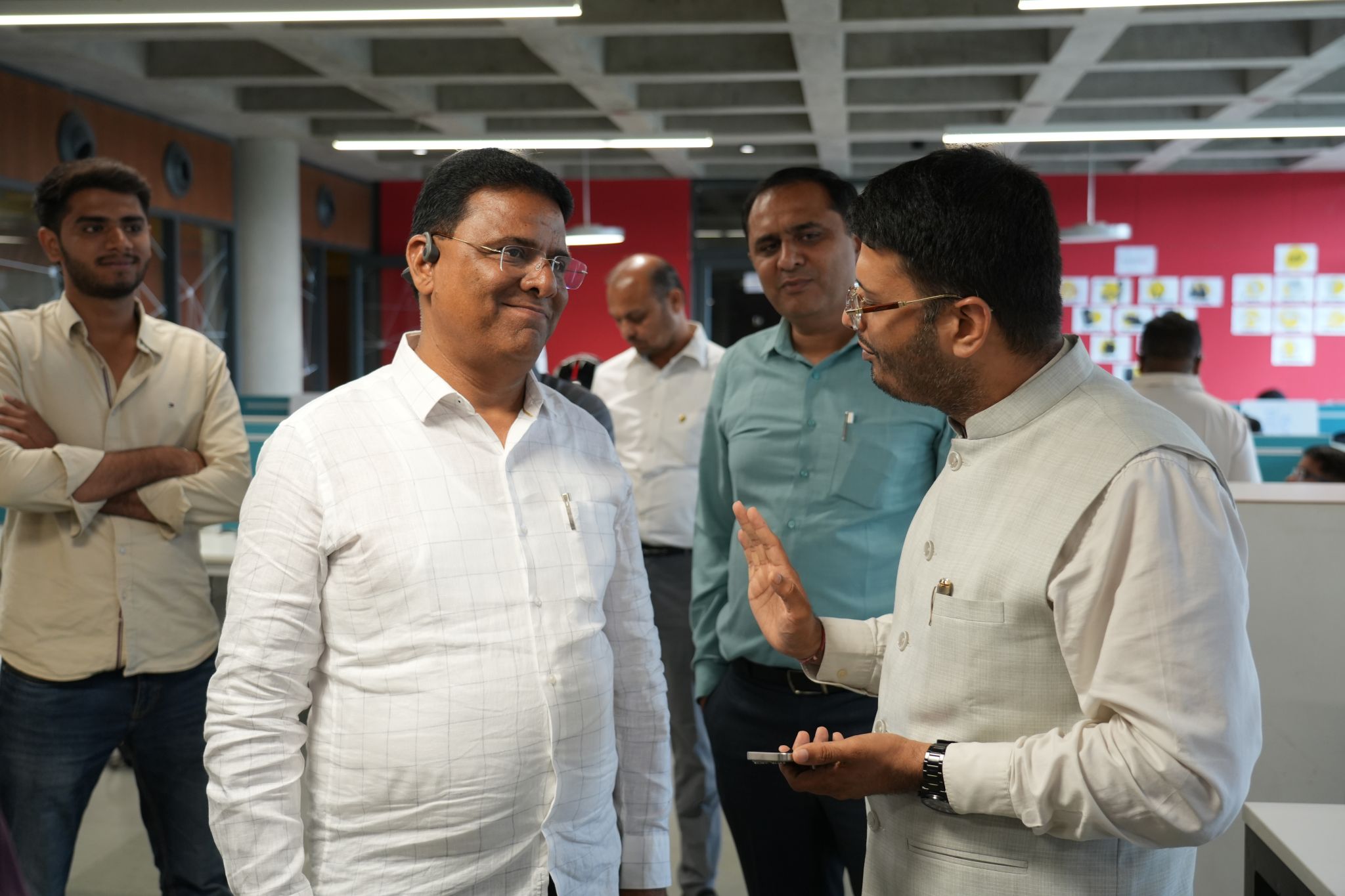 i-Hub Gujarat Hosts Hon’ble MLA Shri Mavjibhai Maganbhai Desai and Investor Delegation