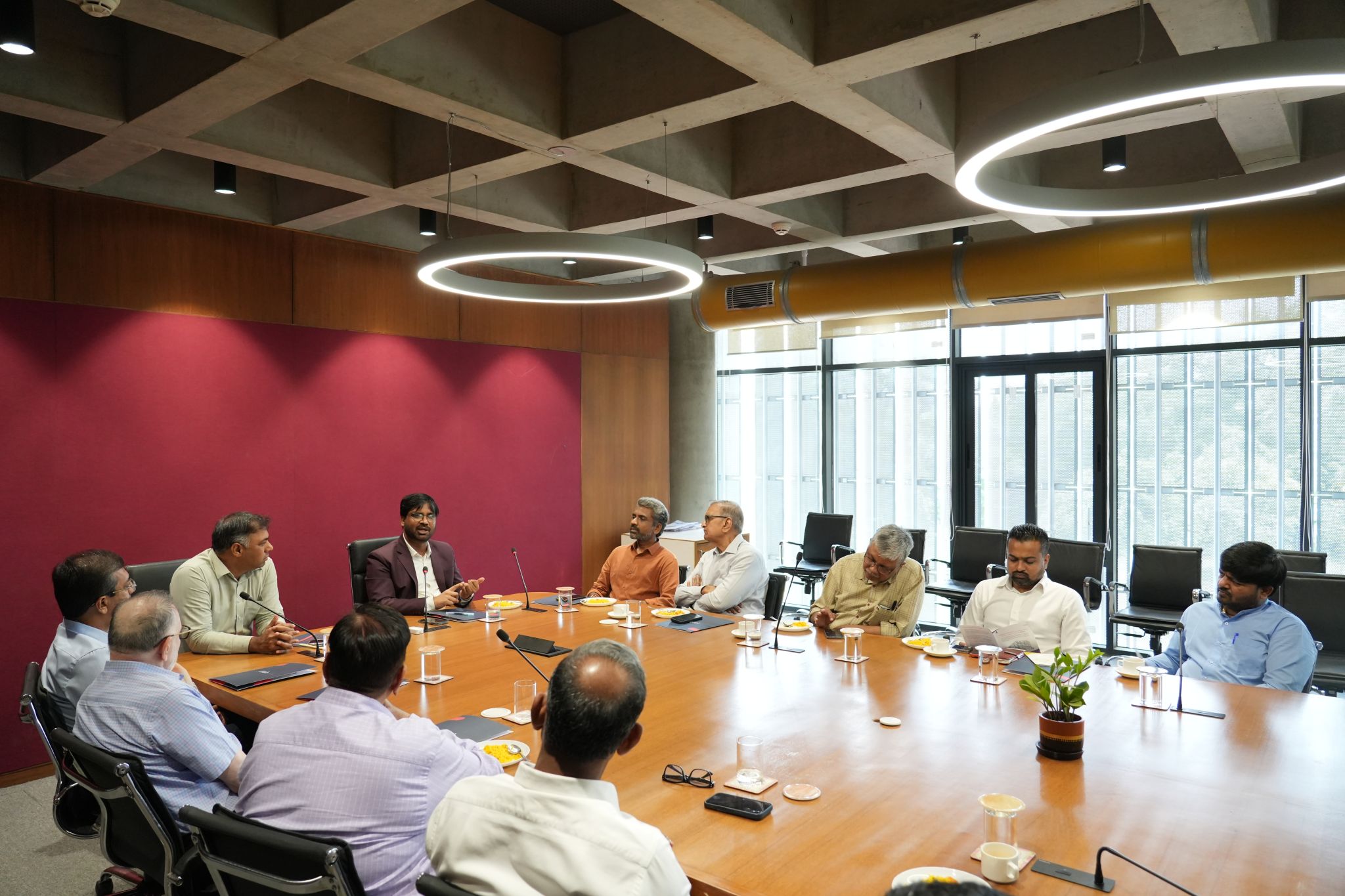 i-Hub Gujarat Hosts SardarDham Delegation for Innovation Ecosystem Exchange