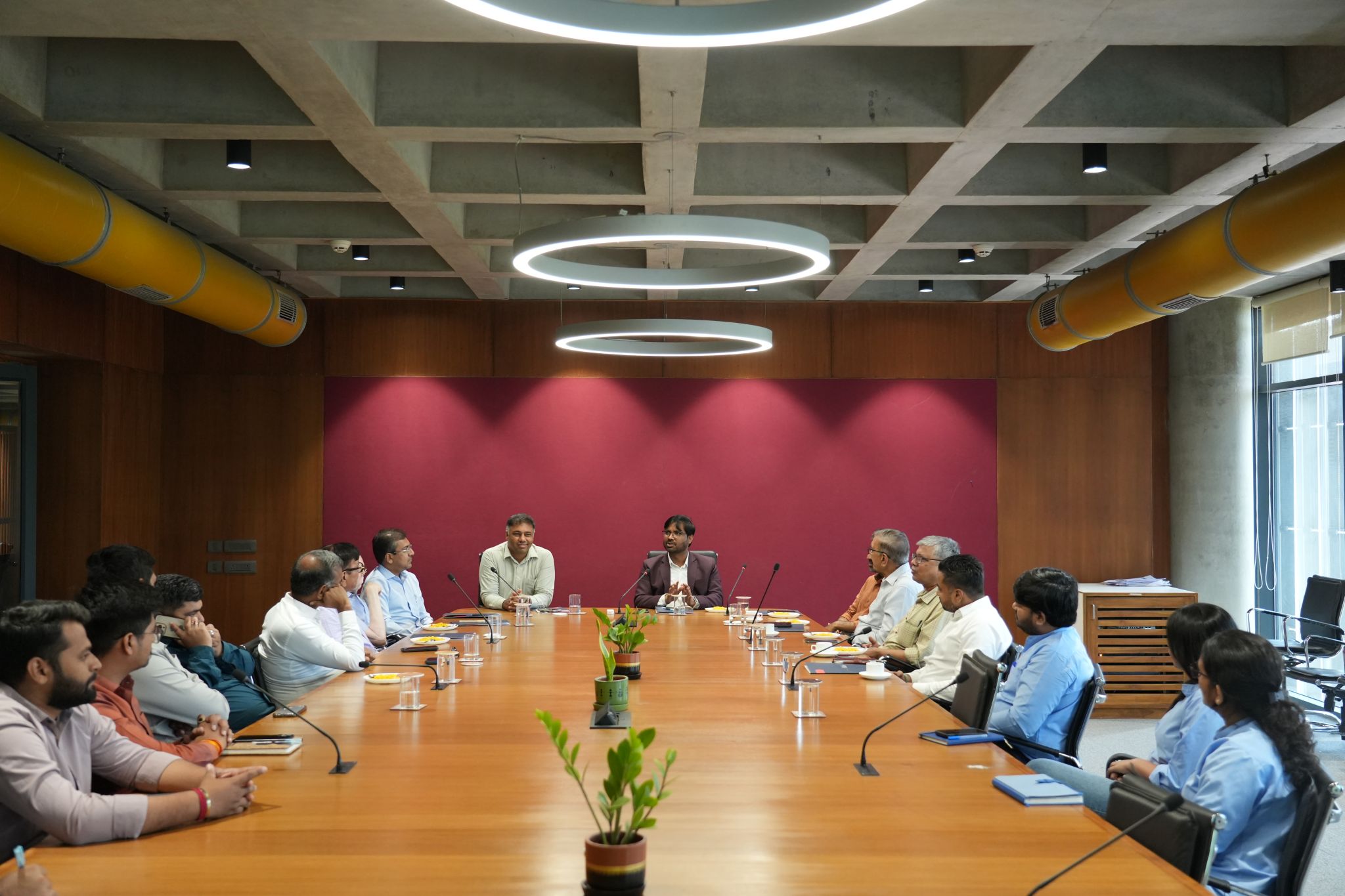 i-Hub Gujarat Hosts SardarDham Delegation for Innovation Ecosystem Exchange