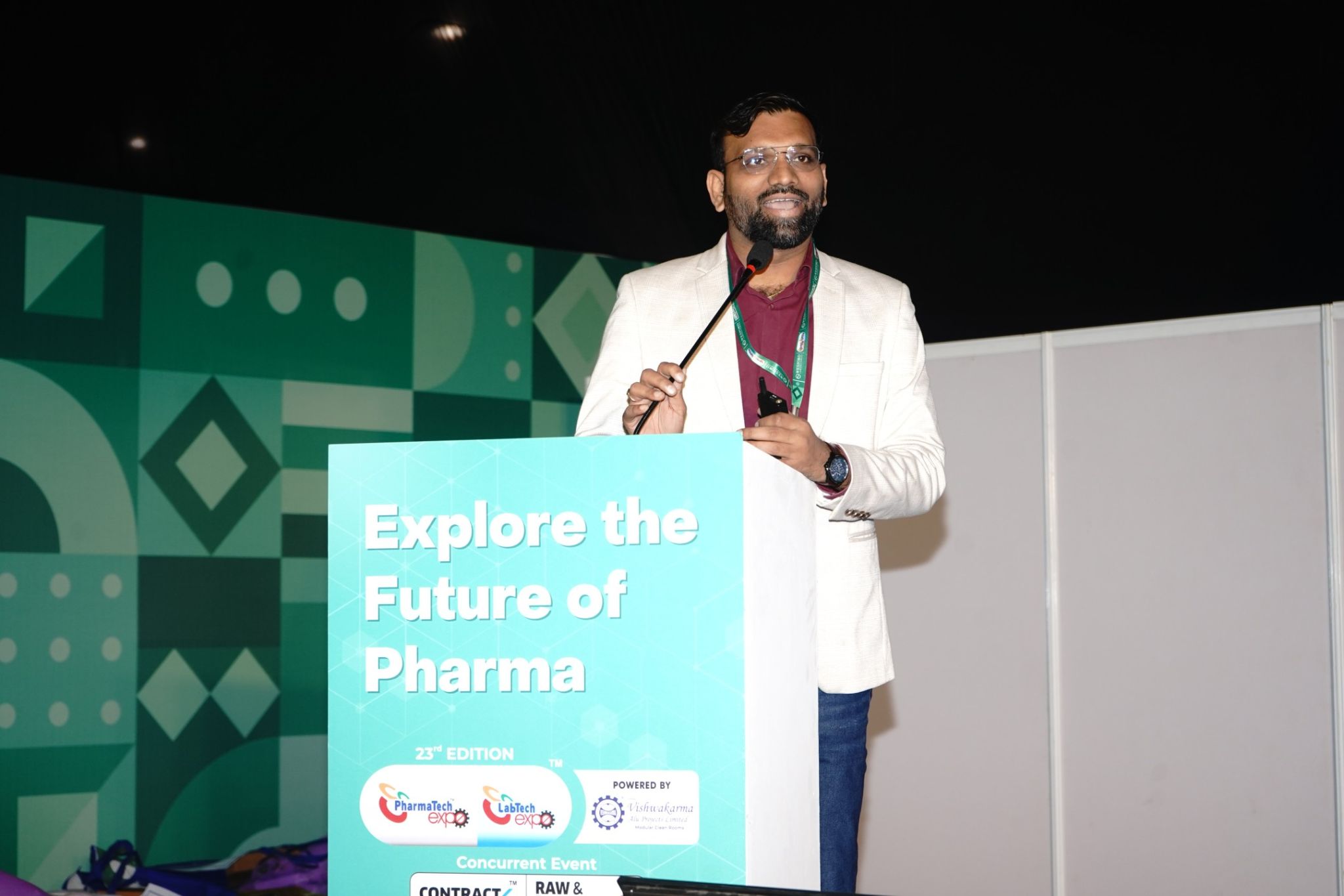 i-Hub Gujarat Hosts Seminar on Innovation and Entrepreneurship at PharmaTech Expo 2026